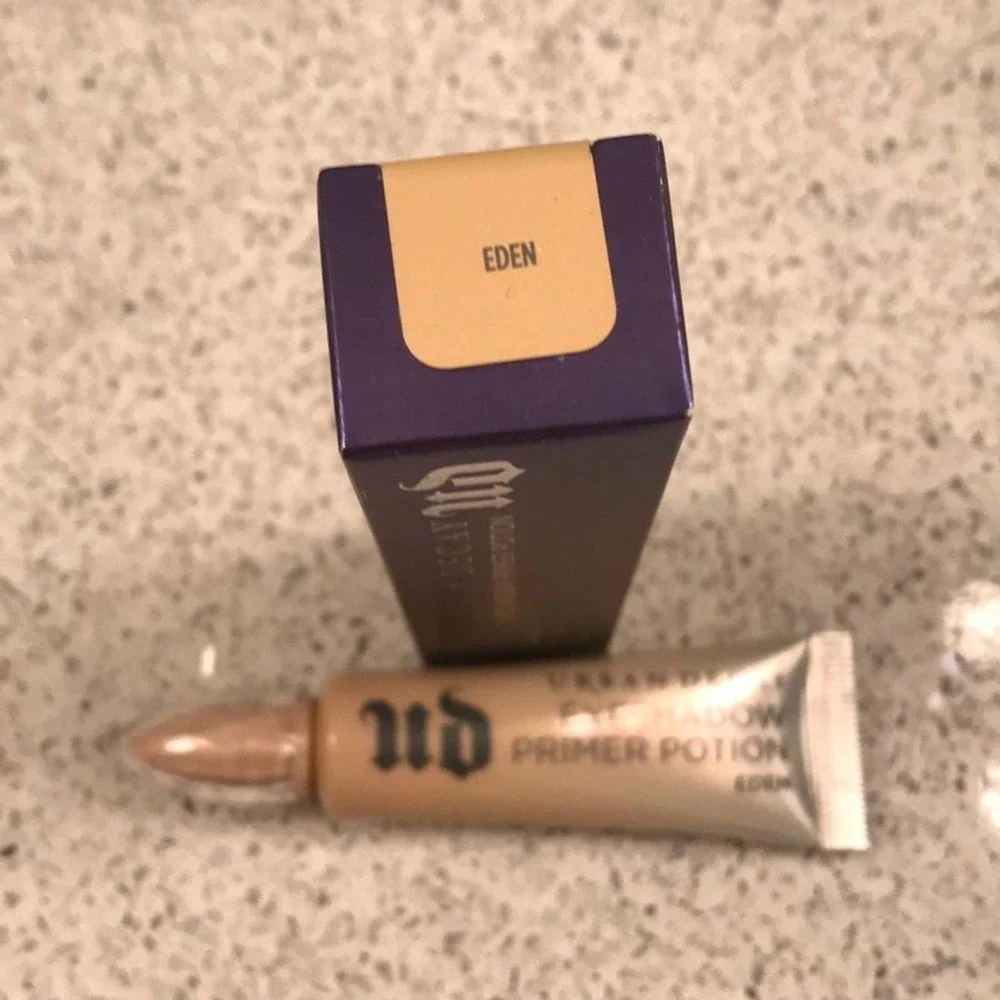 URBAN DECAY EYESHADOW PRIMER POTION SHADE EDEN - Picture 4 of 6